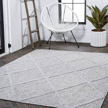 Salines Diamond Trellis Indoor/outdoor Area Rug